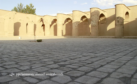 آشنایی با مسجد تاریخانه دامغان + تصاویر