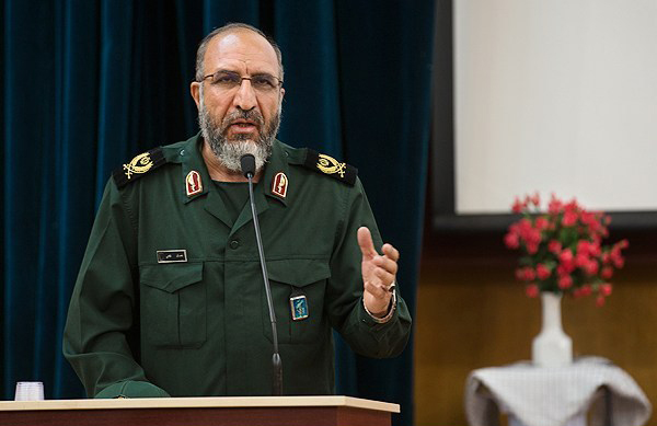 سردار غلامی: یکی از فعالیت&zwnj;های سازمان بسیج سازندگی وارد کردن مردم به صحنه اقتصاد است/ امروز درگیر جنگ اقتصادی با دشمن هستیم