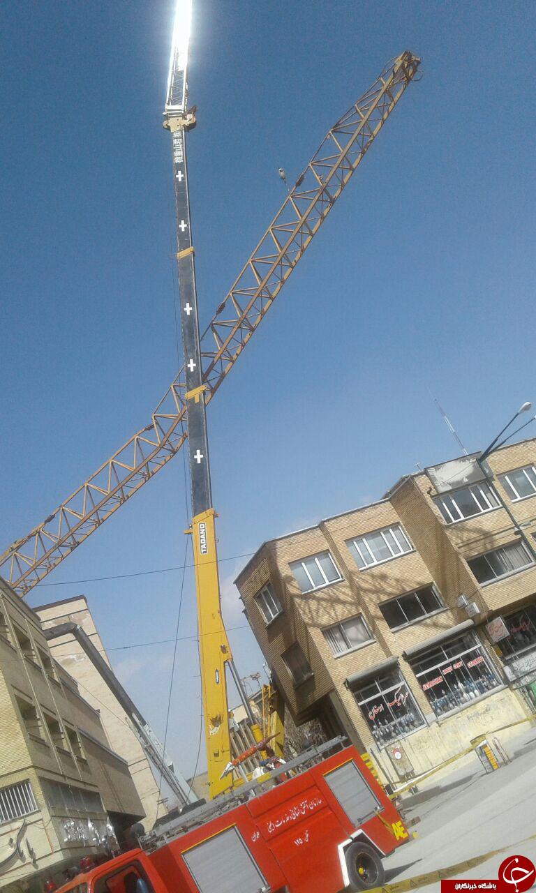 سقوط جرثقیل در خیابان بوعلی همدان + تصاویر