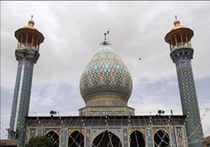 آستانه شیراز، در ایام نوروز  24 ساعته پذیرای زائران