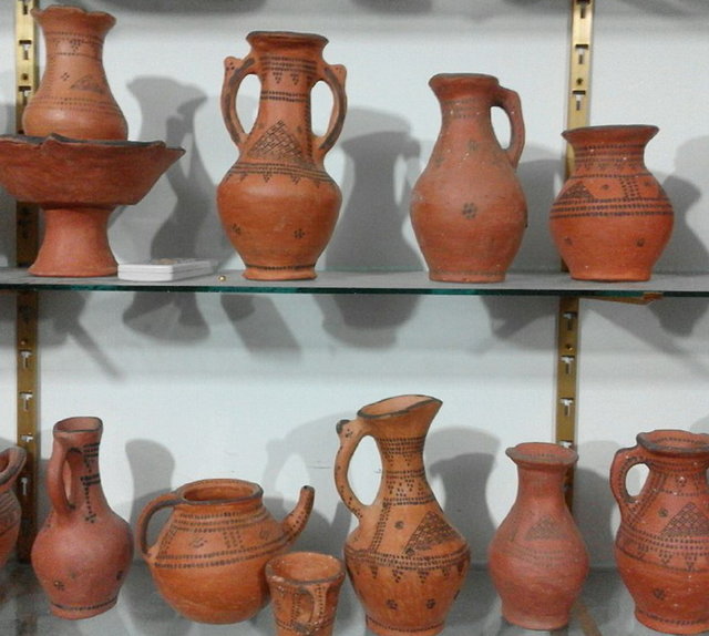 نمایش لباس و قیچک بلوچی در موزه پاریس +تصاویر