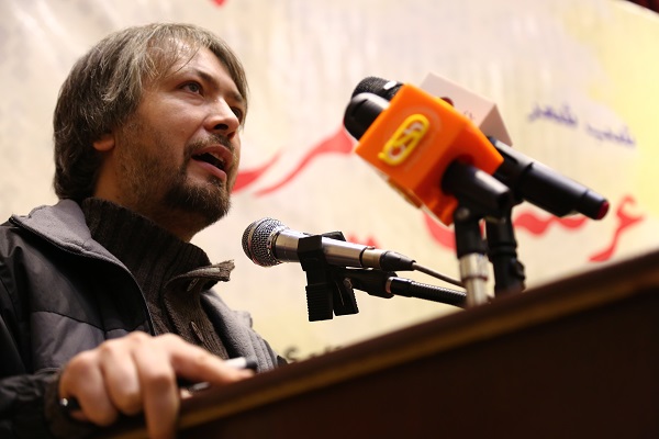 انتقاد رئیس اتحادیه نویسندگان افغانستان از مرزبندی&zwnj;ها در جشنواره شعر فجر