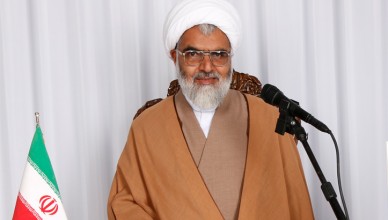 نقش اصحاب رسانه در انتخاب نامزد اصلح بسیار تاثیرگذار است