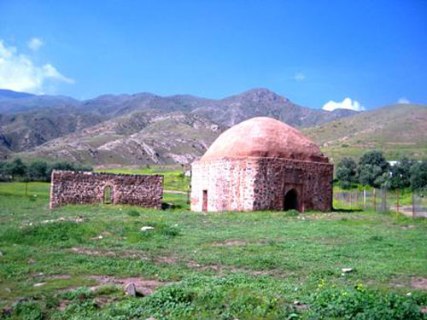 طارم،شهرستان چهارفصل و بهشت ناشناخته ی ایران با جاذبه های گردشگری و تاریخی+تصاویر