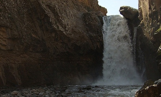 طارم،شهرستان چهارفصل و بهشت ناشناخته ی ایران با جاذبه های گردشگری و تاریخی+تصاویر