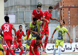 ال مازنو در میدان هفت تیر