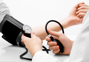 اندازه گیری فشار خون با حلقه ازدواج