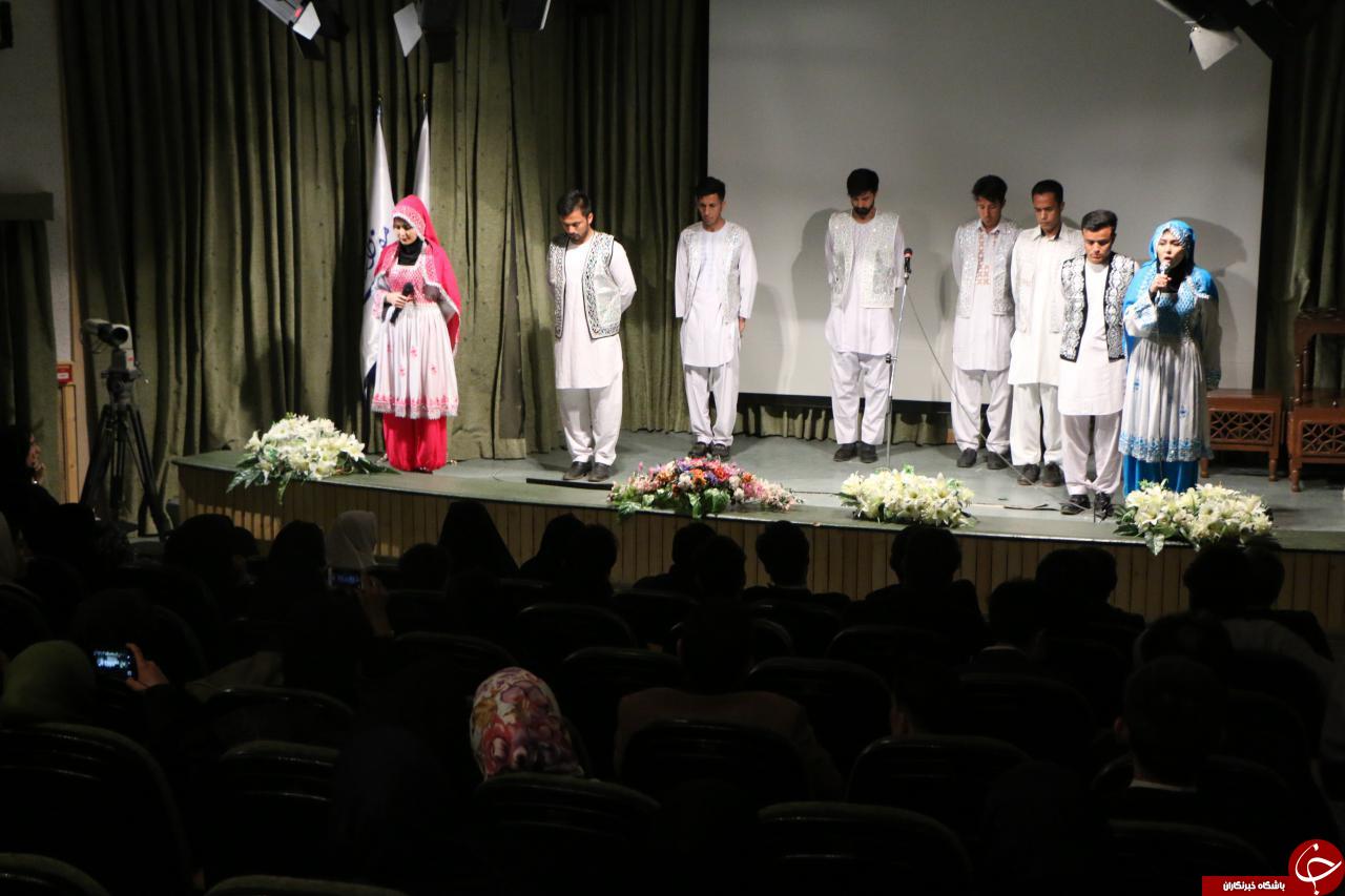 روز گذشته جشن رسم همسایگی در دانشگاه مفید استان قم برگزار شد