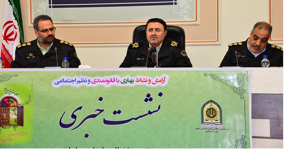 کشف بيش از 800 هزار عدد انواع مواد محترقه و دستگیری 33 متهم