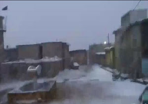 بارش برف در روستای «کمهر» + فیلم