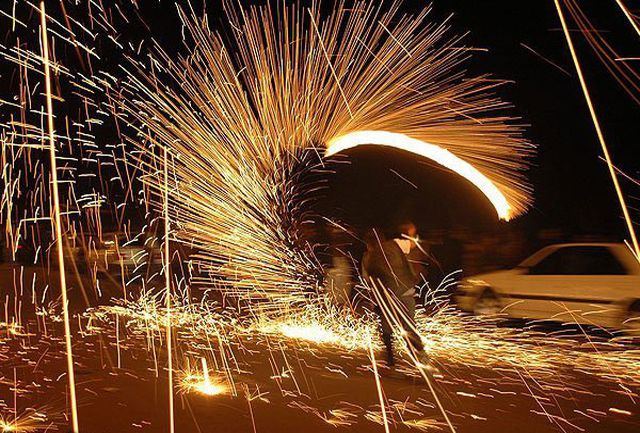 مصدومیت 6 نفر در چهارشنبه آخر سال همدان