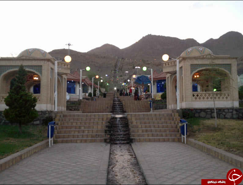 نمایی از باغ پرندگان کاشان + تصاویر