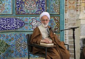 مسئولان برنامه محوری و جلب اعتماد عمومی را در سال آتی محور امور قرار دهند