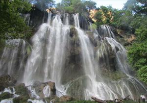 شهرستان اردل آماده میزبانی از مسافران نوروزی