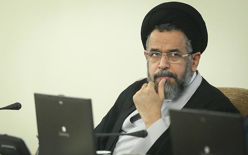 وقتی وزیر اطلاعات نمی خواهد به سوال مجری پاسخ دهد +فیلم