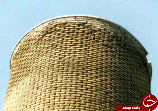 مناره آجری خرم&zwnj;آباد اثری تاریخی در داخل این شهر