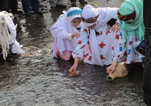 مراسم سنتی چهارشنبه سویی در نیر برگزار شد