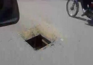وضعیت نامناسب جاده ساوه سره + فیلم
