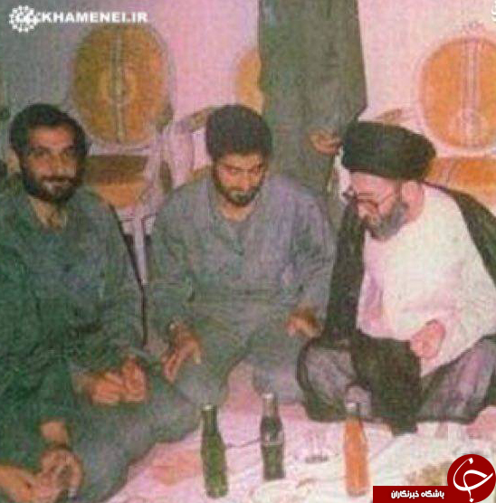 شهید باکری و سرلشکر قاسم سلیمانی در کنار رهبرانقلاب
