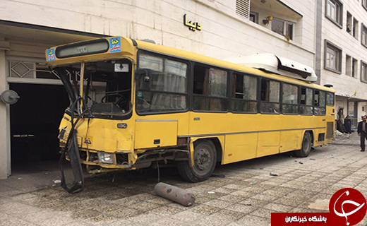 اتوبوس خط واحد در بلوار جمهوری شیراز واژگون شد/ مصدومیت ۱۳ شهروند+عکس