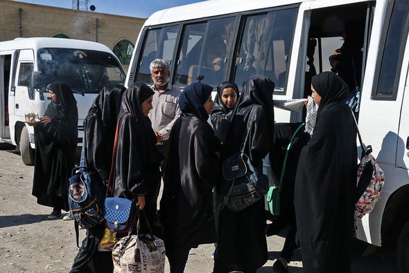 اعزام ۱۰۰۰ نفر از شهرستان دشتی به مناطق عملیاتی جنوب