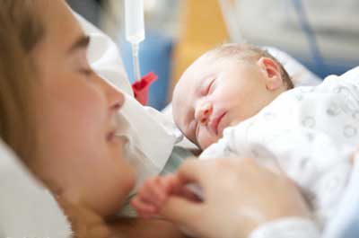 علت تب بعد از زایمان چیست؟
