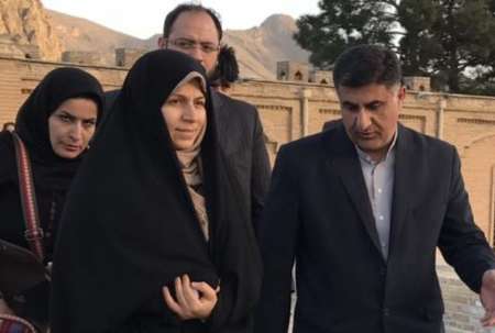 کاهش 50درصدی واردات صنایع دستی در سال 95