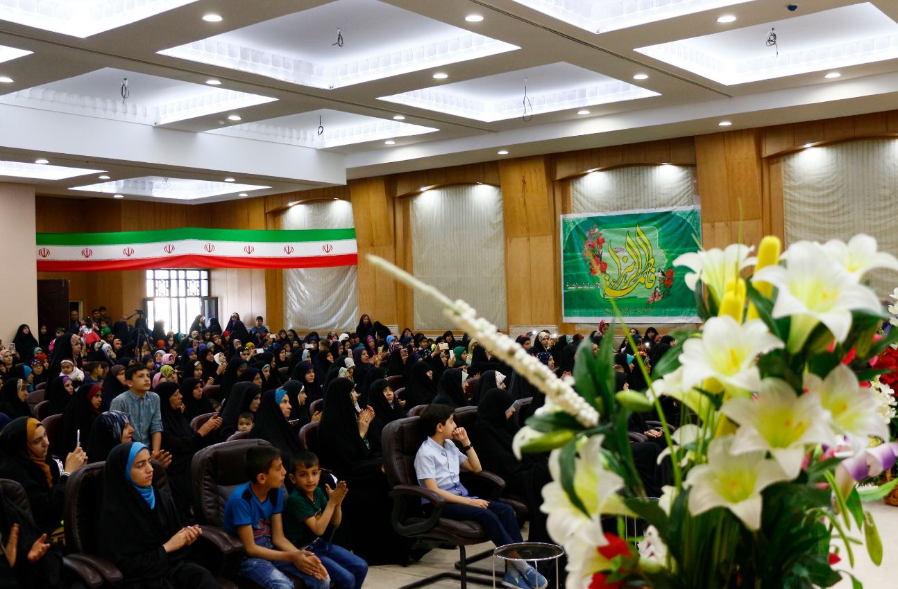 مراسم میلاد حصرت زهرا(س) و امام خمینی(ره) در سرکنسولگری جمهوری اسلامی ایران در کربلا + تصاویر