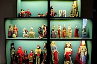 120 عروسک در موزه عروسک همدان
