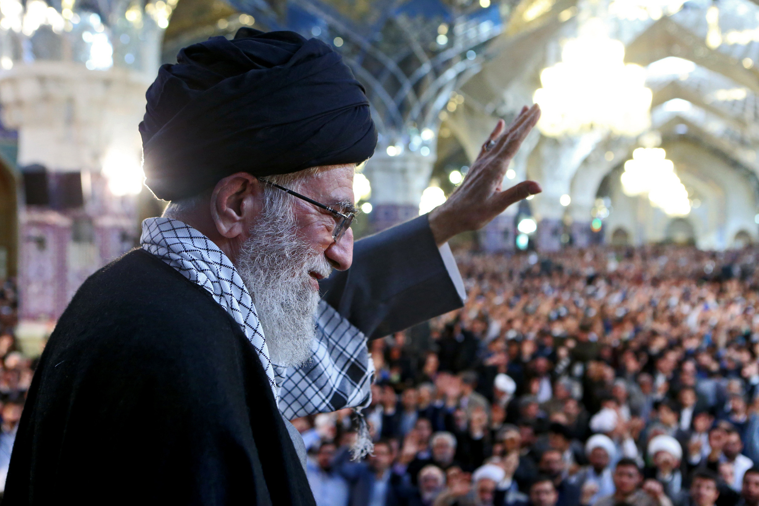 از شعار &laquo;اقدام وعمل&raquo; برای اقتصاد مقاومتی تا پشت پرده &laquo;برجام 2،3 و 4&raquo;/ شجریان و کیارستمی در بستر / تقریبا هیچ !/ &laquo;مینو خالقی&raquo; پشت درب مجلس !