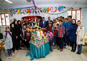 حضور استاندار در جشن نوروزی فرزندان شیر خوارگاه حلیمه