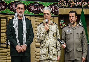 دیدار سرلشکر باقری با آیت‌الله موسوی‌جزایری