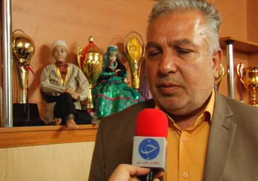 گرگم به هوا در کوچه های اصفهان