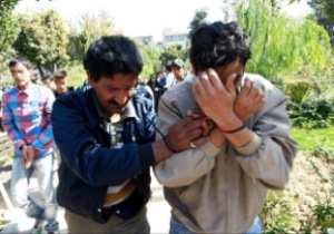 دستگیری 8 خرده فروش مواد مخدر در طول 48 ساعت