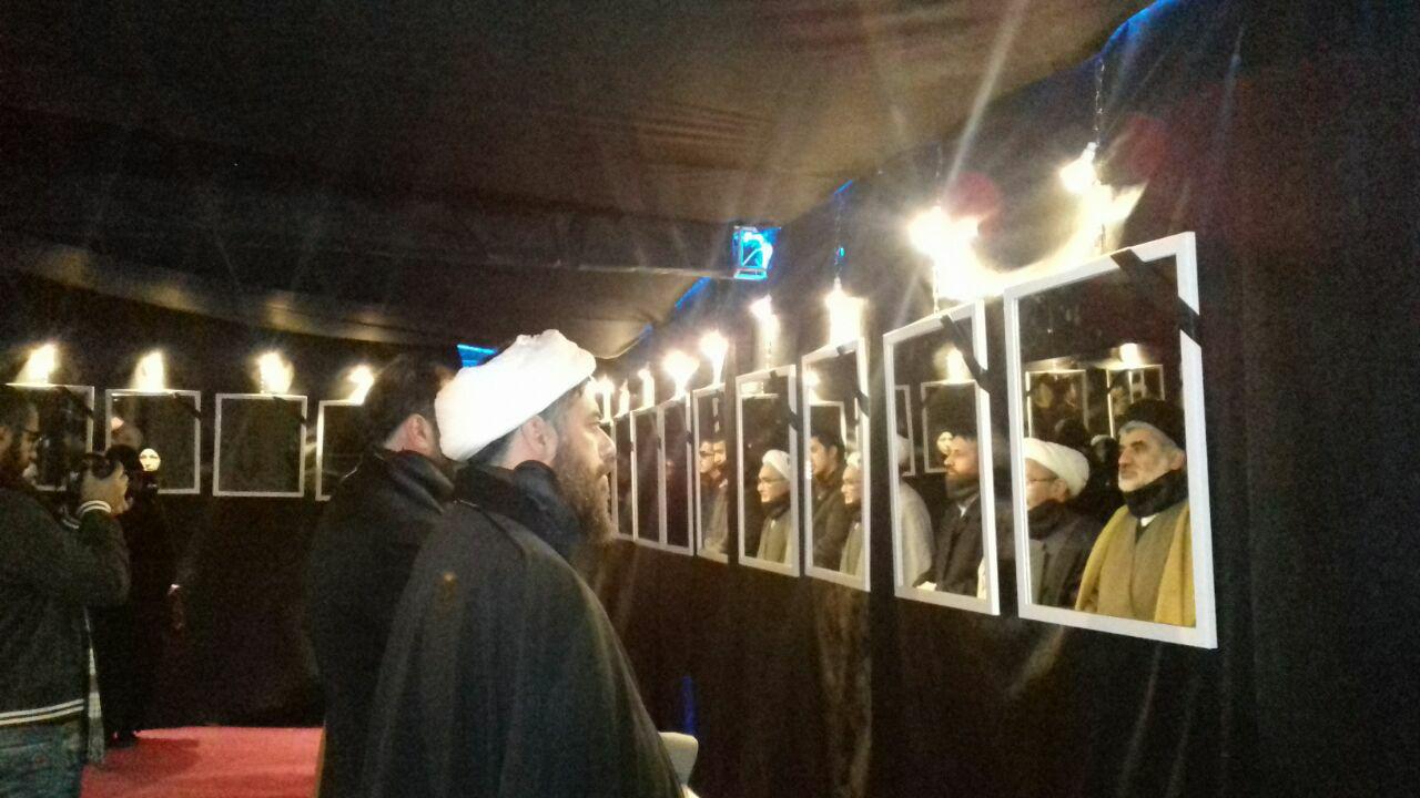 برپایی نمایشگاه سیره حضرت زهرا(س) در دانشگاه آزاد مشهد