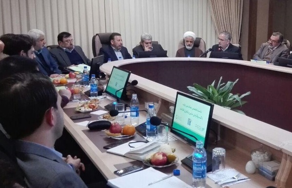 ایجاد اتحادیه کسب و کار مجازی  در اولویت است / رشد کسب و کار مجازی با حفظ مشاغل سنتی