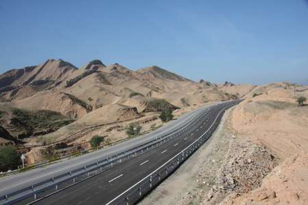 بازگشایی جاده ساحلی دیر - بوشهر