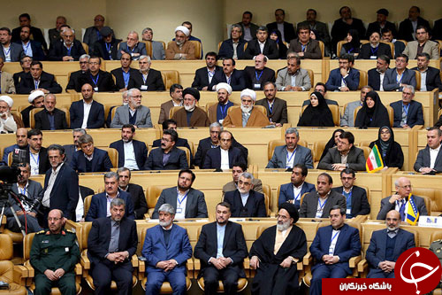 از نحوه عجیب غذا دادن به حیوانات باغ&zwnj;وحش موصل تا وسواس در استقبال از نخست&zwnj;وزیر فرانسه