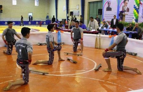 دانش آموزان کرمانی نایب قهرمان کشوری کشتی پهلوانی