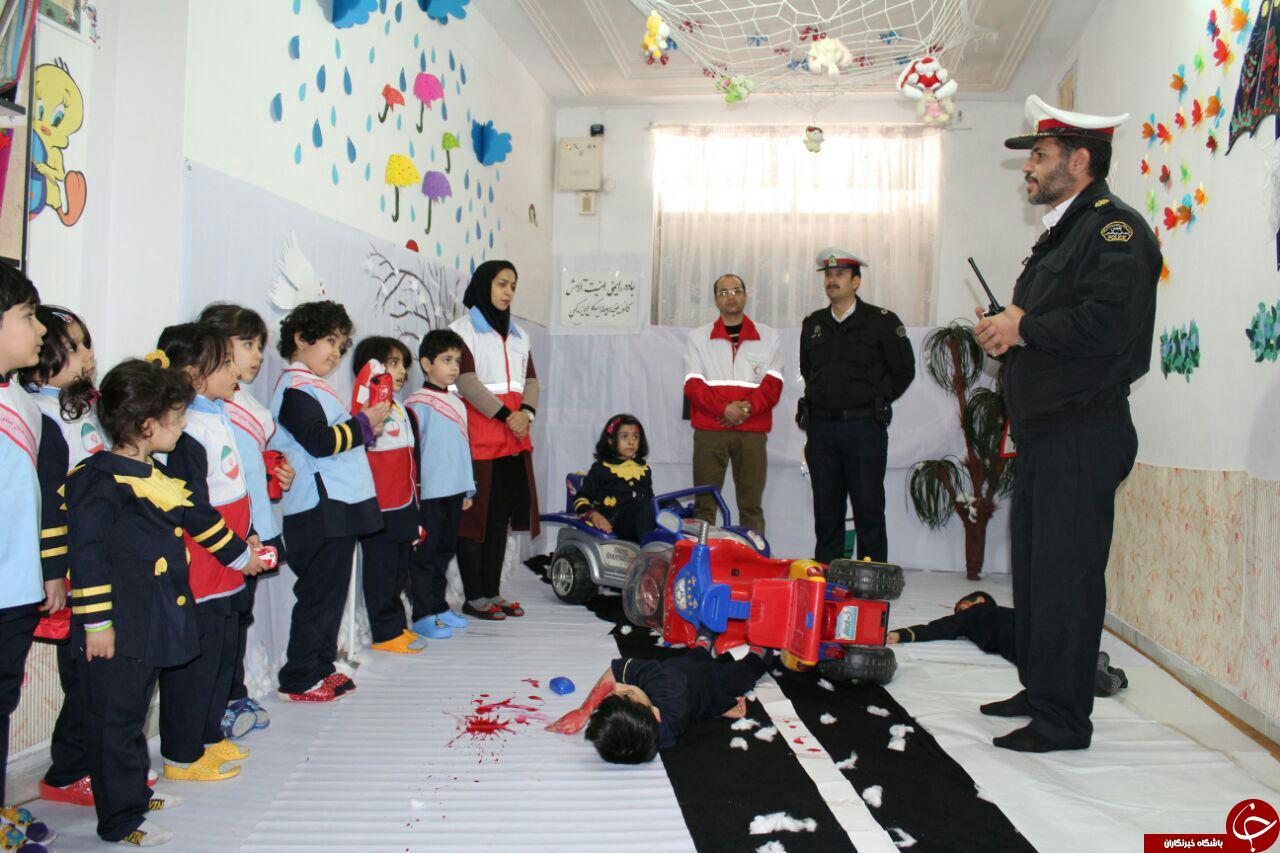 مانور حوادث جاده ای غنچه های مهد گلهای زندگی در قوچان+تصاویر