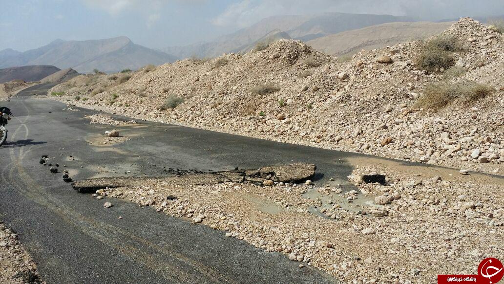 تخریب جاده روستای &laquo;فین&raquo; بر اثر بارندگی + تصاویر