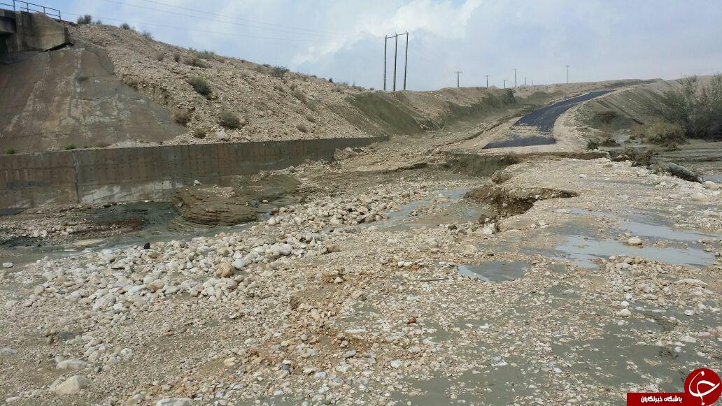 تخریب جاده روستای &laquo;فین&raquo; بر اثر بارندگی + تصاویر