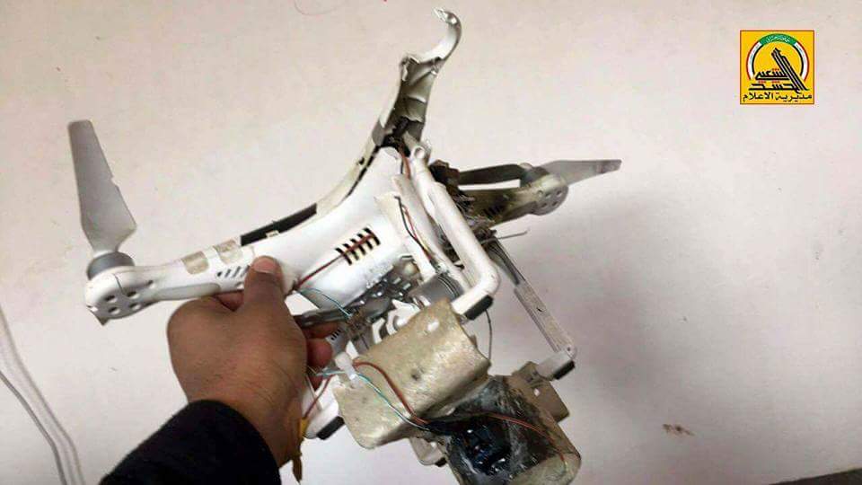 جزئیات کامل آزادسازی فرودگاه موصل/ اهتزاز پرچم عراق بر فراز پادگان 