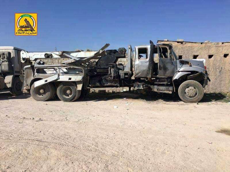 جزئیات کامل آزادسازی فرودگاه موصل/ اهتزاز پرچم عراق بر فراز پادگان 