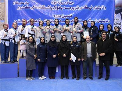 کسب مدالهای رنگارنگ بانوان تکواندو استان