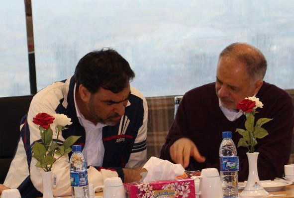 دستگیری سارق اینترنتی تا تلف شدن نهنگ گوژپشت