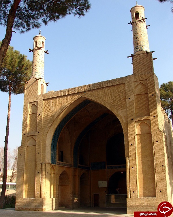 راهنمای سفر به اصفهان +دانلود نقشه