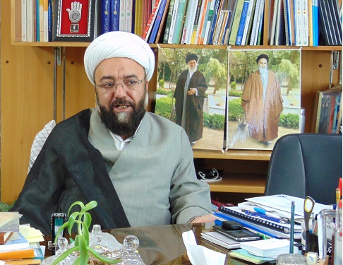 پیشنهاد ایجاد فرهنگ فارسی سه گویشی / استقبال دانش &zwnj;آموختگان جامعه&zwnj;المصطفی برای بهره&zwnj;مندی از کتاب&zwnj;های درسی ایرانی