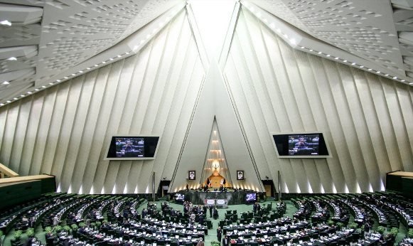 مجلس میزان اختصاص قیر رایگان را به دستگاه‌های دولتی تعیین کرد
