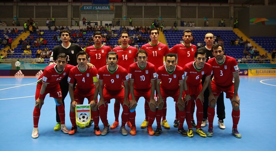 بزرگان فوتسال در تهران به مصاف هم می روند.